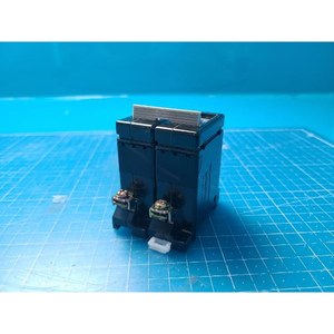 Protecteur de circuit Fuji CP32D CP32D 20A, utilisé comme pièce détachée pour équipement semi-conducteur d'époque - Product Image 3