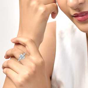 Anillo de Moissanita Ovalado Moderno Vintage de 3 Quilates con Piedras Laterales Marquise, Oro Blanco de 14K, Platino, Joyería Nupcial, Venta al por Mayor, Dropshipping - Product Image 2