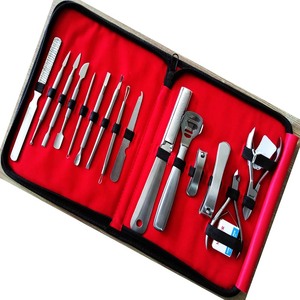 Kit de manucure et pédicure en acier inoxydable avec coupe-ongles, ciseaux, étui portable, outils de toilettage pour adultes, style classique - Product Image 6