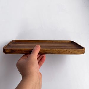 Assiette de service en bois écologique faite à la main, forme irrégulière, design minimaliste, finition polie, couleur unie, vaisselle et assiettes - Product Image 4