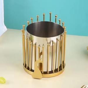 Organisateur d'ustensiles en bois minimaliste, idéal pour les événements, mariages, fêtes et la mise en place de tables de buffet – Caddy de table polyvalent et élégant - Product Image 4