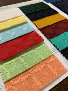 Tela Lisa Teñida de 58 Pulgadas de Ancho con Bordado Prince para Kurta de Hombre y Mujer, Exportación Internacional a un Precio Accesible - Product Image 2