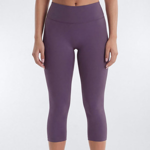 Leggings Capri de Cintura Alta de Primera Calidad para Mujer, Color Sólido, Elásticos, Transpirables, Pantalones de Yoga Tejidos, Ropa Deportiva para Todas las Temporadas - Product Image 3