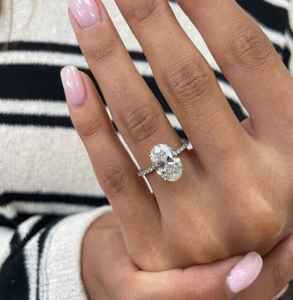 Anillo de Compromiso de Plata 925 con Circonita de 5 Quilates, Engaste Pavé y de Garras, Certificado, Bañado en Rodio, Unisex - Product Image 4