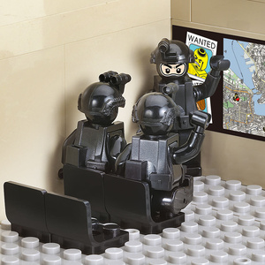 OXFORD TOWN SWAT TRAINING CENTER Special Police Training Base Building <b>Blocks</b> Tactical Drilling Scene Kids Creative ABS <b>Plastic</b> - Product Image 5