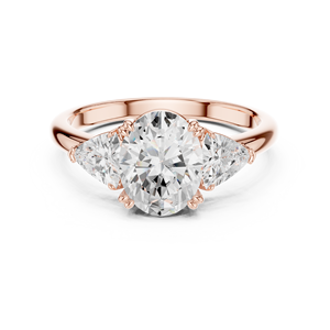 Bague de fiançailles et de mariage solitaire pour femme en or, avec pierres latérales incurvées en forme de triligne et serti en grappe de pierres ovales, modèle à griffes moulées - Product Image 3