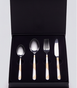 Ensemble de couverts en métal à motifs dorés élégants, finition miroir haute brillance, passe au lave-vaisselle, pour mariage - Product Image 6