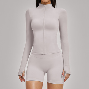 Seamless Woman Custom Logo Seamed Clothing Active Wear Fitness Yoga Sets Fitness Women Solid Pattern Jacket and Shorts Set - Product Image 5
