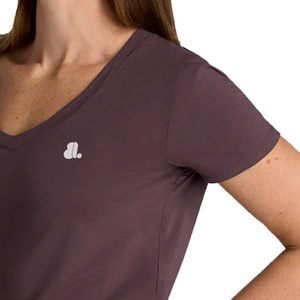 Camiseta de Manga Corta con Cuello en V para Mujer, Color Sólido, Logotipo, Ropa Casual, Corte Regular, 100% Algodón Orgánico, Tejido Jersey de Secado Rápido - Product Image 3
