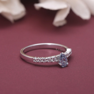 Bague de fiançailles en diamant de laboratoire taille poire certifié IGI, en argent sterling 925 massif, demi-éternité pavée, solitaire - Product Image 2