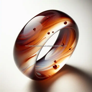 Brazalete adornado con intrincados adornos étnicos para mujeres: construcción ingeniosa y ligera - Product Image 2