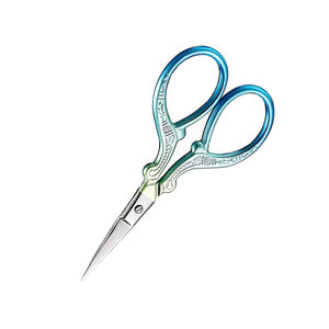 Tijeras para Cutículas de Uñas Estilo Vintage, Acero Inoxidable, Diseño Mini Afilado, Color Único y Hermoso - Product Image 4