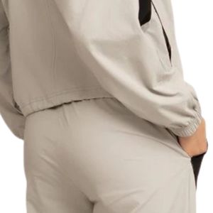 <b>Women's</b> Light Gray Bomber <b>Jacket</b> Long Sleeve Zip Front Casual Sheep Skin Knitted <b>Waterproof</b> Quick Dry Contrast Panel Drawstring - Product Image 5
