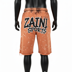 Shorts de felpa de algodón premium de 280 GSM con lavado ácido, color naranja óxido, bolsillos tipo cargo y logotipo personalizado con serigrafía. - Product Image 2