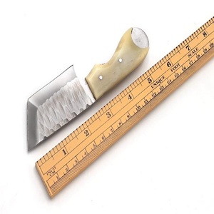 Couteau de chasse à lame fixe en acier Damas fait main sur mesure Trend Blades avec pointe en clip, manche en bois et étui en cuir sur mesure - Product Image 4