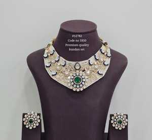 Ensemble de collier choker Kundan de qualité supérieure plaqué or avec pierres en zircon cubique et perles Moti, bijoux de mariage pour femmes - Product Image 3