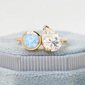 Bague de fiançailles de mariage de style vintage en or jaune 14 carats certifiée IGI diamant de laboratoire 18 carats blanc taille poire bande de luxe pour les fêtes - Product Image 2