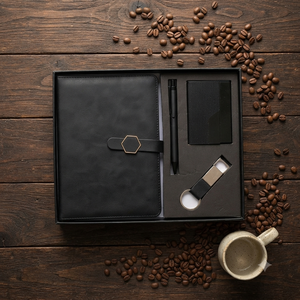 Set de Regalo Premium para Cuaderno Ejecutivo Negro con Botón de Estilo Antiguo y Correa de Esponja en Ambos Lados, con Hebilla Hexagonal, Diario, Bolígrafo, Tarjetero y Llavero - Product Image 6