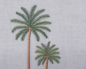 Juego de Manteles Individuales y Servilletas de Lino Bordado con Diseño de Palmeras, Manteles Individuales Cuadrados de Lino Reutilizables, Decoración Mediterránea para el Hogar - Product Image 2