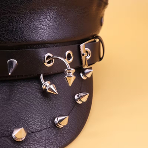 Casquette de club stylée et moderne en similicuir, ajustable, de qualité supérieure, nouvelle tendance, OEM/ODM, par un fournisseur de choix - Product Image 5