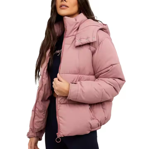 Veste d'hiver chaude et tendance pour femme, avec logo personnalisé, design féminin, de haute qualité, en duvet et mousse - Product Image 3