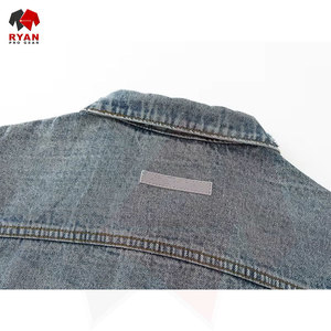 เสื้อแจ็คเก็ตยีนส์ผู้ชายติดกระดุมด้านหน้า ออกแบบเองได้ รับผลิตแบบ OEM ODM สไตล์คลาสสิก แฟชั่นลำลอง - Product Image 5