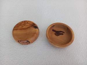 Elegante y Clásico Tazón para Ensalada de Madera de Acacia, Diseño Bonito, Hecho a Mano, Plato para Servir Ensaladas Frescas y Frutas, Decoración Elegante para Fiestas - Product Image 4