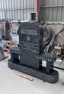 Nuevo Diseño <span class=keywords><strong>de</strong></span> Lápida Estilo Americano con Flor Tallada en Granito Azul Perla <span class=keywords><strong>para</strong></span> <span class=keywords><strong>Cementerio</strong></span> y Memorial - Product Image 2