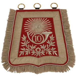Badge brodé personnalisé en tissu de luxe avec franges et fixation magnétique, badges sabretache brodés à la main - Product Image 5