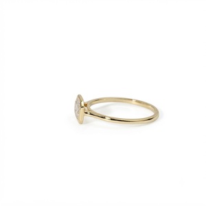 Anillo de Compromiso de Diamante Cultivado en Laboratorio con Corte Esmeralda Platino, Certificado IGI, Oro Sólido de 10K, 14K, 18K, Color DEF, Claridad VS VVS - Product Image 6