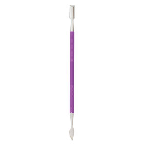Herramienta para empujar cutículas que apoya una rutina saludable de cuidado de uñas, empujando las cutículas hacia atrás y ayudando a mantener las uñas después del aseo. - Product Image 3