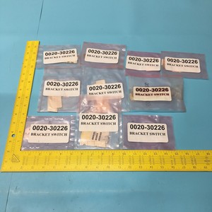 ขายส่ง 10 ชิ้น AMAT 0020-30226 ขายึดสวิตช์ 122583 - อุปกรณ์และอะไหล่เซมิคอนดักเตอร์ระดับโลกที่เชื่อถือได้ - Product Image 1