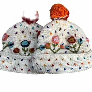 Gorro Unisex Elegante y Casual Tejido a Mano, 100% Lana, para Adultos - Product Image 5