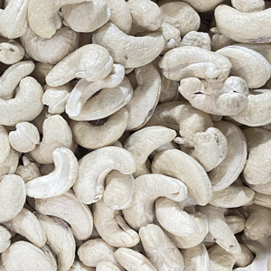 Nueces de Anacardo Crudas W320 de la Mejor Calidad y Precio, Exportadas al por Mayor desde Vietnam a Asia, Europa y Medio Oriente, con 24 Meses de Vida Útil - Product Image 1