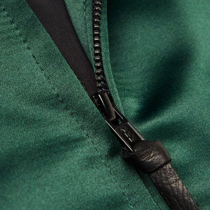 เสื้อแจ็คเก็ตซูกะจังผู้ชายสุดเทรนดี้ ดีไซน์คลาสสิกปักลายเก๋ไก๋ เหมาะสำหรับใส่ลำลอง แฟชั่นสตรีท ชุดฤดูหนาว - Product Image 5