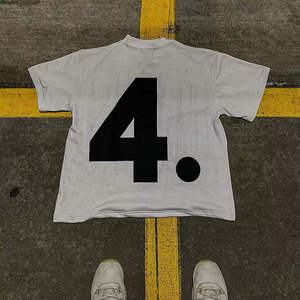 T-shirt décontracté rétro américain 100 % coton, coupe carrée, col ras du cou, surdimensionné, avec broderie et patchs usés pour homme - Product Image 6