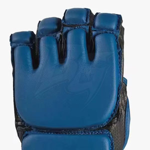Guantes de MMA de Cuero Premium BATTLE GEAR con Correa de Muñeca Ajustable y Cierre de Gancho y Bucle, Ligeros, Transpirables, para Entrenamiento y Sparring - Product Image 6
