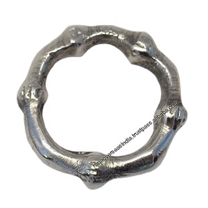Porte-serviette en aluminium nickelé à haute vente de forme ronde pour la fête de mariage et le restaurant - Product Image 1