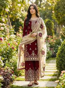 Ensemble palazzo en soie GMY pure avec broderie lourde de sequins et dupatta en organza tabby imprimé numériquement, tenue ethnique entièrement cousue - Product Image 3