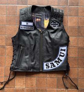 Chaleco de Motociclista de Cuero Vacuno Genuino con Cuello Alto - Product Image 1