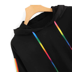 เสื้อฮู้ดสีดำแบบยูนิเซ็กซ์ เชือกผูกสีรุ้ง แขนยาวแบบถัก สวมใส่สบายทรงโอเวอร์ไซส์ สไตล์ฤดูใบไม้ร่วง - Product Image 2