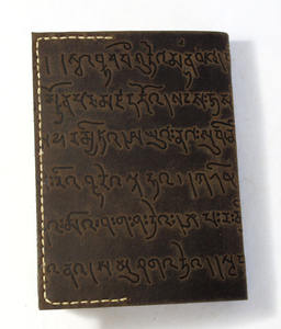 Cuaderno de Papel Lokta Hecho a Mano con Tapa Frontal con Grabados de Escrituras Antiguas de Buda, Diario A5 Personalizable, Diario de Cuero - Product Image 5