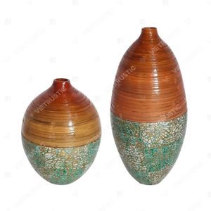 Jarrón de bambú vietnamita hecho a mano con incrustaciones de cáscara de huevo para organizar plantas y flores, ideal como centro de mesa. - Product Image 3