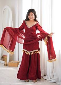 Ensemble Kurti et Palazzo Doremon en soie extensible pour femme, longueur genou, avec dupatta, bordure en dentelle et travail de miroir véritable, entièrement cousu, idéal pour les fêtes - Product Image 1