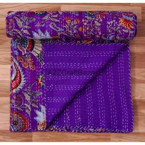 Couverture Kantha réversible vintage faite à la main en coton biologique imprimé floral de haute qualité, écologique, style indien, très vendue pour la maison - Product Image 1