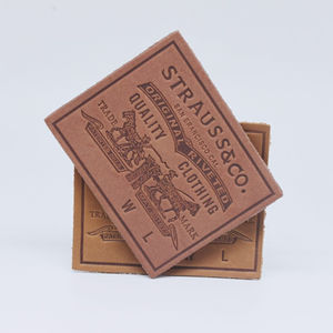 Patch en PU gravé au laser personnalisé |   Étiquette de marque en similicuir pour vêtements de sport et vestes |   Prix d'exportation en gros - Product Image 1