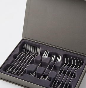 Ensemble de fourchettes de service en acier inoxydable, finition miroir, style classique, métal argenté, pour les occasions de mariage - Product Image 6