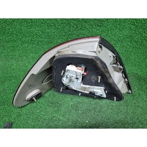 Conjunto de Luz Trasera Derecha para Clase E, Usado, OEM A2118200664 - Product Image 5