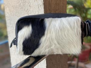 Estuche de viaje de cuero de vaca con estilo recién personalizado, nuevo bolso de kit de Dopp colgante de cuero genuino hecho a mano personalizado - Product Image 3