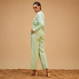 Ensemble coordonné en lin vert, col mandarin, sans manches, coupe droite, décontracté, respirant, tissé, couleur unie, ourlet droit, naturel, pour le printemps - Product Image 2